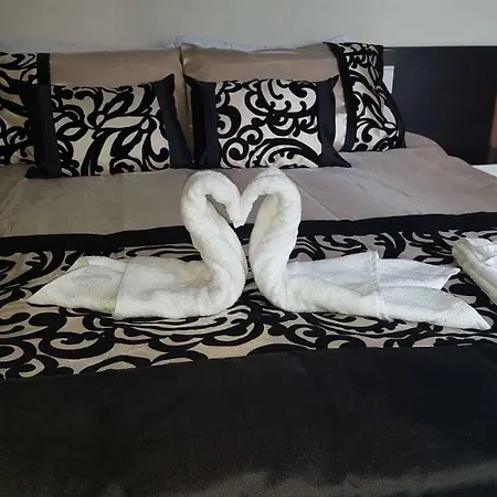 Luxury Two Bedroom Flat Apartman *