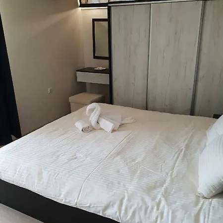 Daire Luxury Two Bedroom Flat