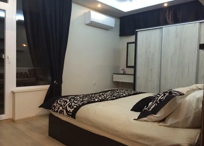 Luxury Two Bedroom Flat Daire