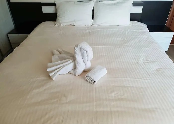 Luxury Two Bedroom Flat Daire Yukarı Cuma